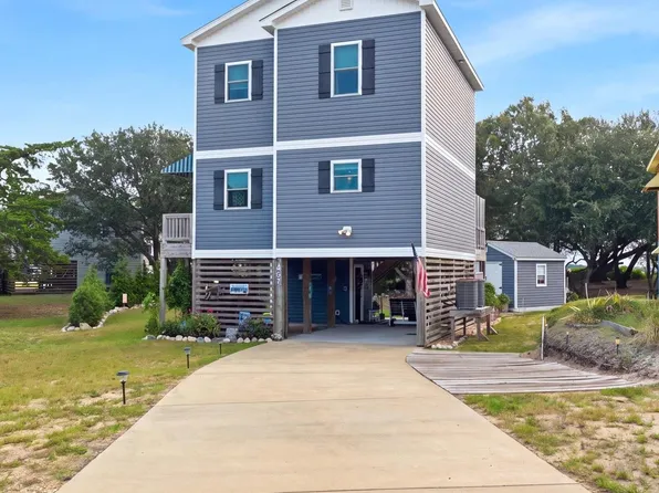 807 Kitty Ct, Kill Devil Hills, NC 27948