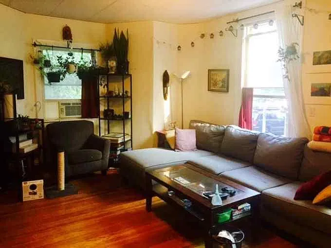35 Inman St #2SED