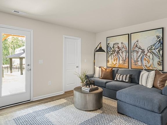 4th image of 5019 Jayden Dr