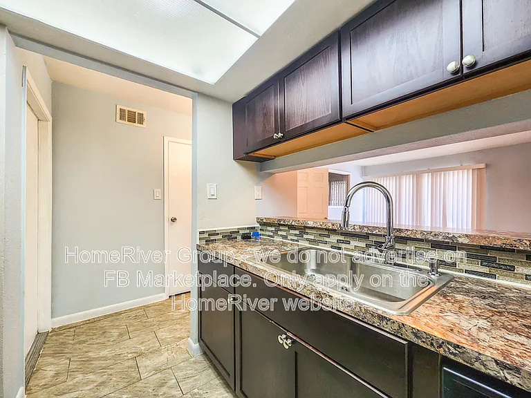 2820 S Bartell Dr #1 — Photo 7
