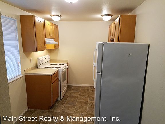 2nd image of 3545 E Roosevelt Ave Unit B