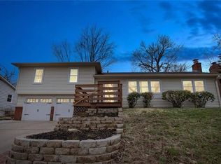 5406 N Virginia Ave, Kansas City, MO 64118