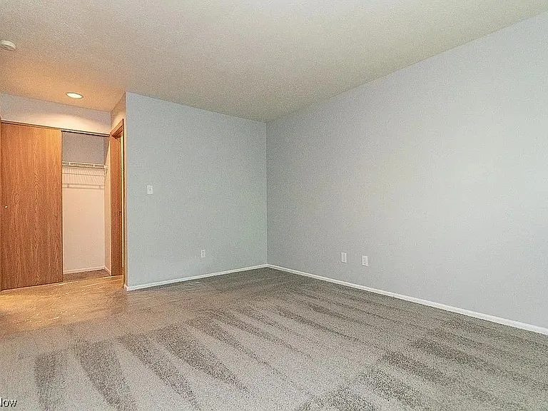 1909 Stoney Run Cir — Photo 15