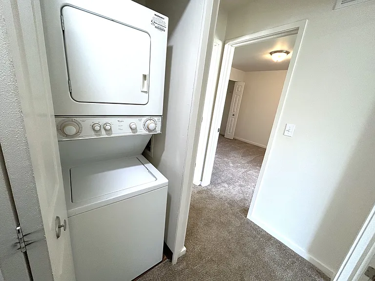 Grand Bend Club Apartments — Photo 41