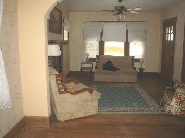 1006 May St, Marshalltown, IA 50158