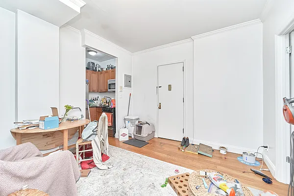 Rented by Living New York | media 9