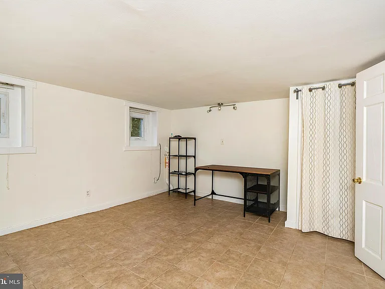 106 Spruce St #3 — Photo 23