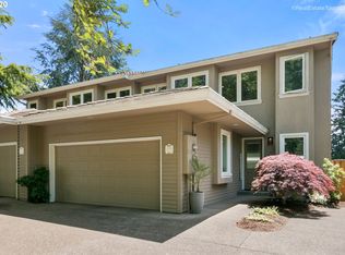 32074 SW Charbonneau Dr, Wilsonville, OR