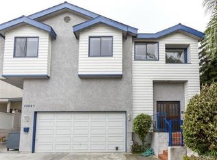 2404 Marshallfield Ln, Redondo Beach, CA 90278