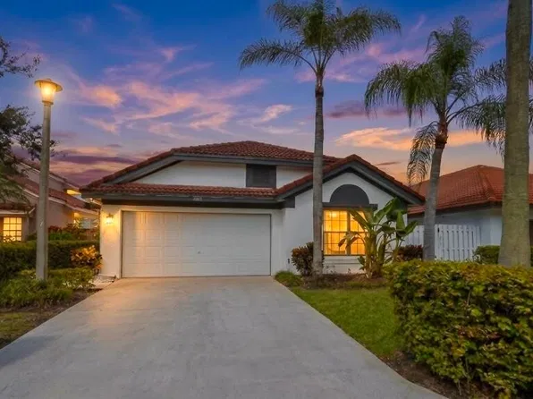 9401 NW 18TH Drive, Plantation, FL 33322