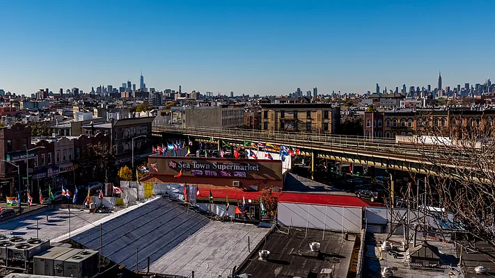 Rented by Nooklyn NYC LLC | media 17