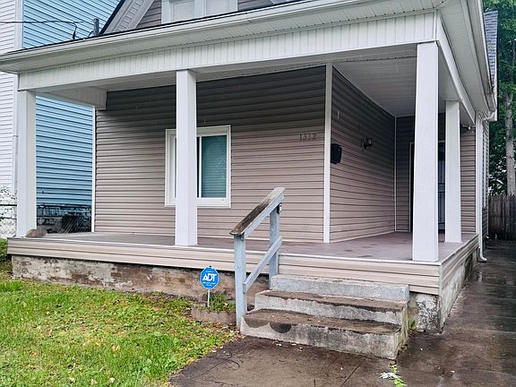 2nd image of 1332 Olive St