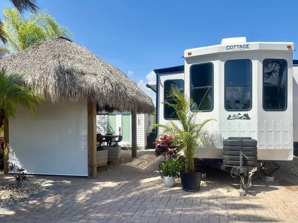 3723 SW 6th Gln Lot 165, Okeechobee, FL 34974