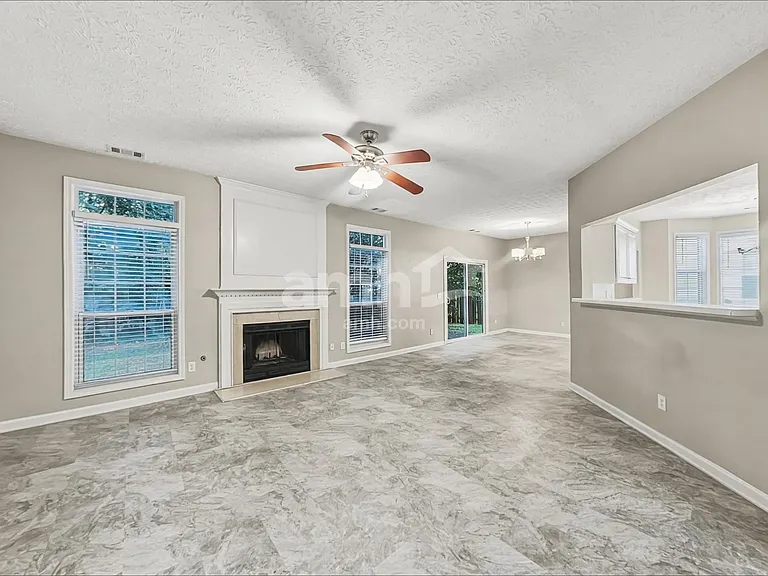3151 Serenade Ct — Photo 8