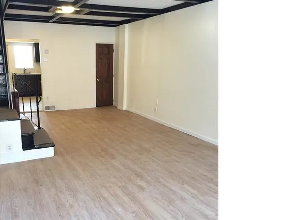 2416 S Reese St, Philadelphia, PA 19148