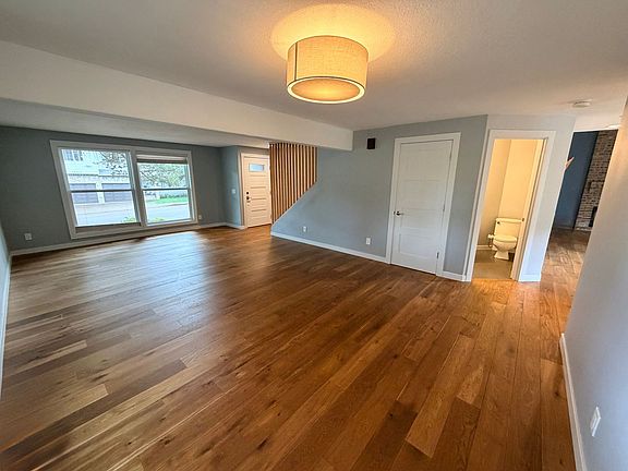3rd image of 16505 NW Joscelyn St