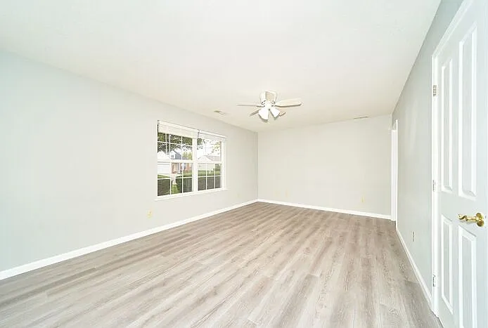 8335 Eagles Nest Dr — Photo 13