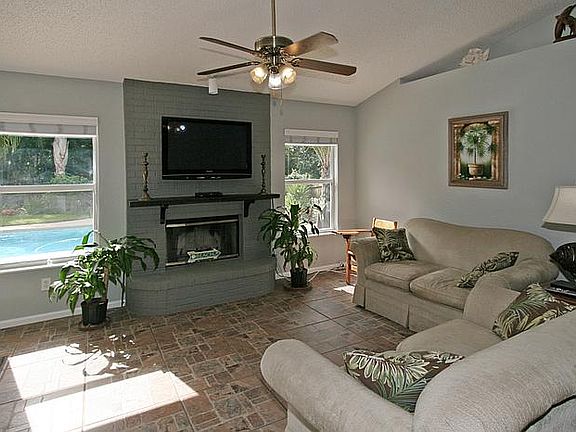 3rd image of 2051 Hollington Dr