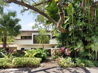 142 San Souci Dr, Miami, FL, 33133