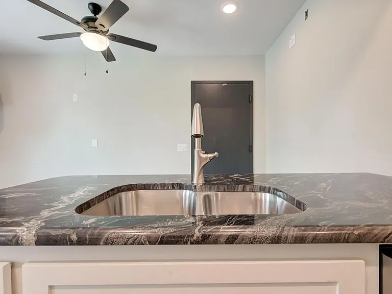 222 S University Blvd #6 — Photo 10