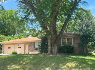 2608 Ferndale Dr, Iowa City, IA 52245