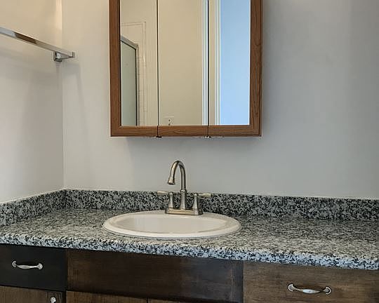 5th image of 1508 Pensacola St APT 102