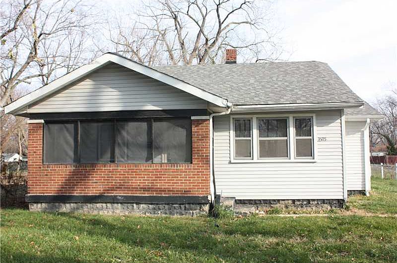 1st image of 3505 N Leland Ave