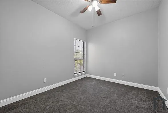7105 Alissa Dr — Photo 31