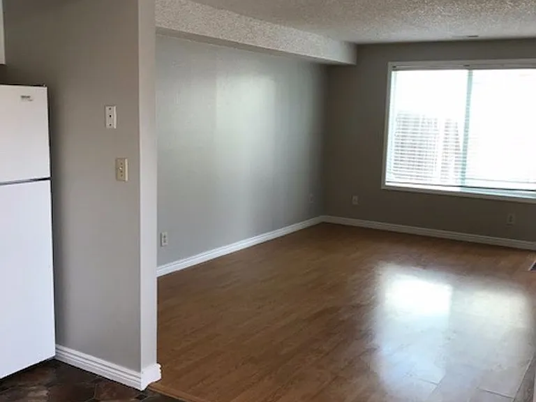 664 W Idaho Ave — Photo 6