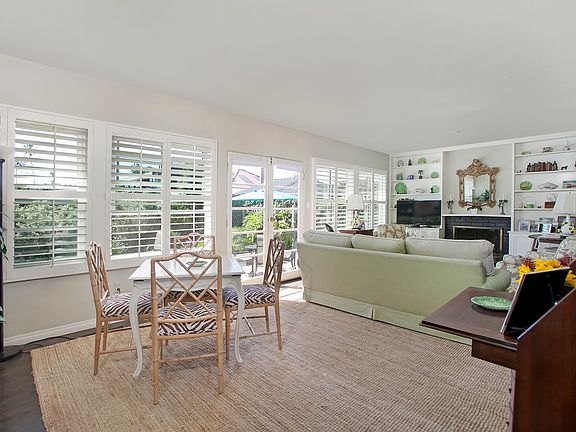 3rd image of 8150 La Jolla Shores Dr