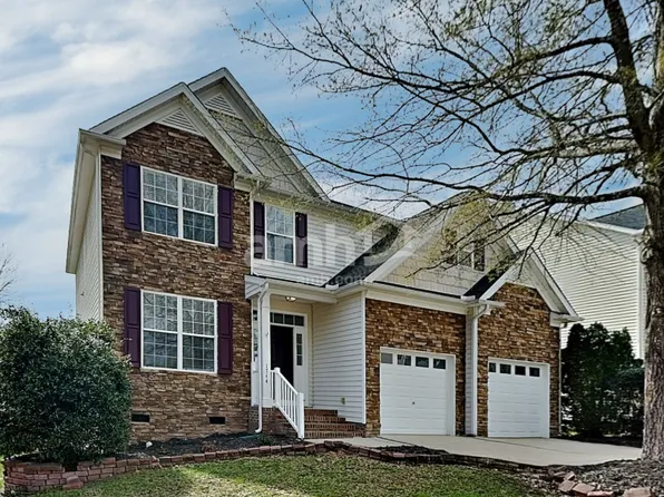 1744 Main Divide Dr, Wake Forest, NC 27587