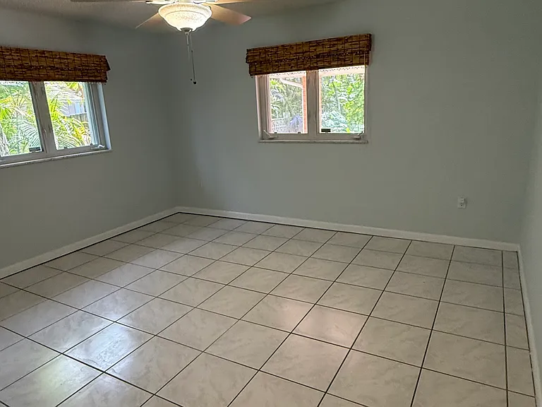 2503 N Ocean Dr — Photo 23