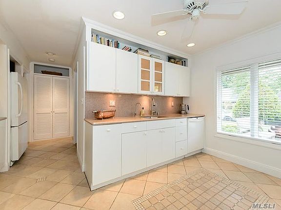 5th image of 25 Forest Ln