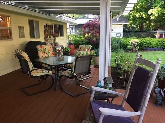 5th image of 4715 NE 64th Ave