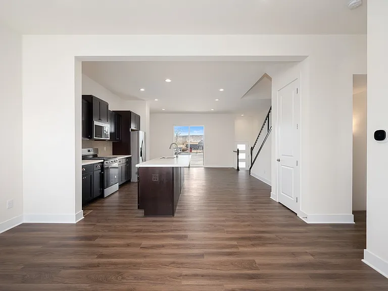 5112 Ward Rd — Photo 6