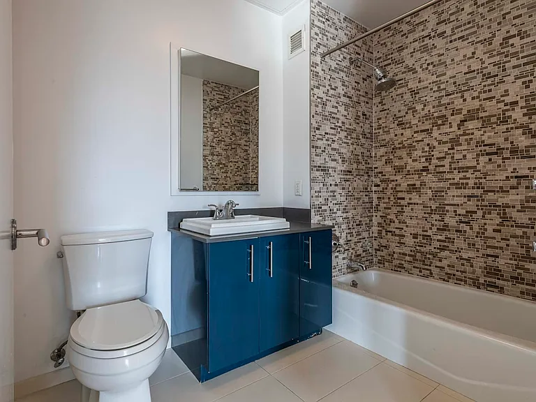 101 Avenue D #7AA — Photo 5