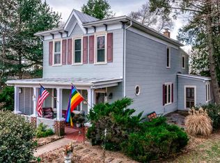 303 N 5th St, Shenandoah, VA 22849