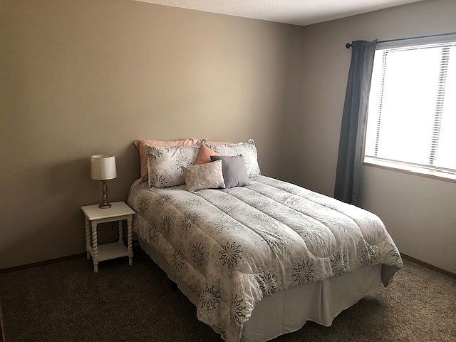 2nd image of 1002 Elm St #102