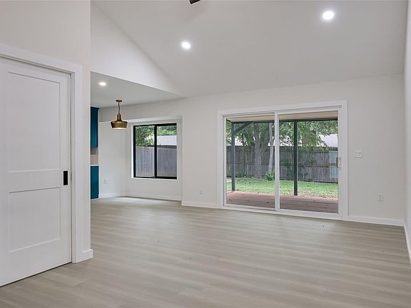 5th image of 1708 Raven Dr