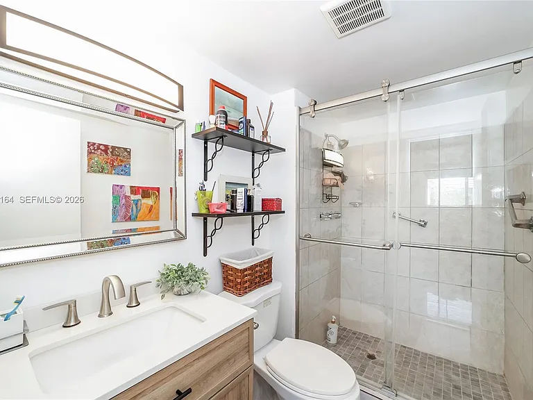 541 Blue Heron Dr #205 — Photo 16