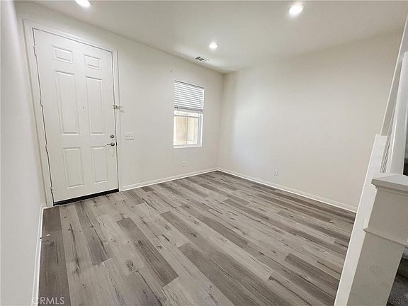 4th image of 2963 E Arbor Ln