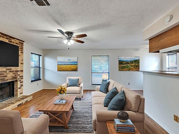 Virtually Staged Photos