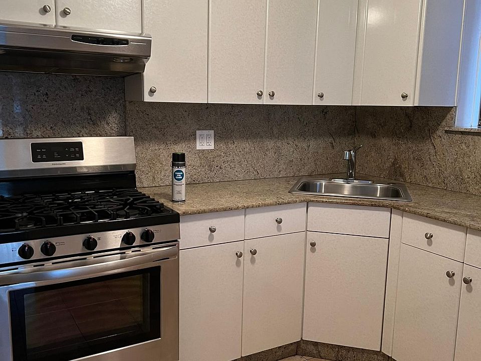 1st image of 8795A 21st Ave