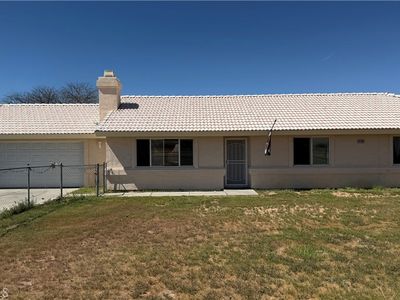 12794 Navajo Rd, Apple Valley, CA, 92308