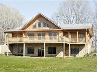 140 108th Ave, Plainwell, MI 49080
