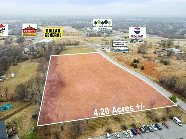 Meadowlark Ln, Excelsior Springs, MO 64024