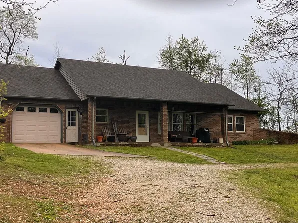 2025 Thomas Rd, Norwood, MO 65717