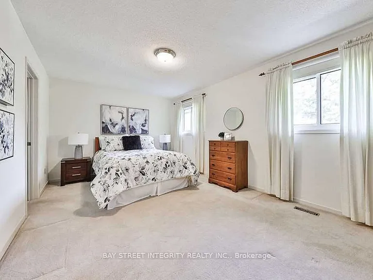 1330 Grand Blvd — Photo 10