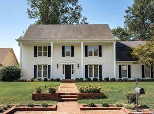 5587 Ashley Sq S, Memphis, TN 38120