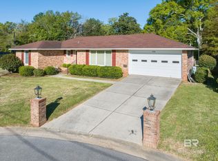 376 Ridgewood Cir, Fairhope, AL 36532